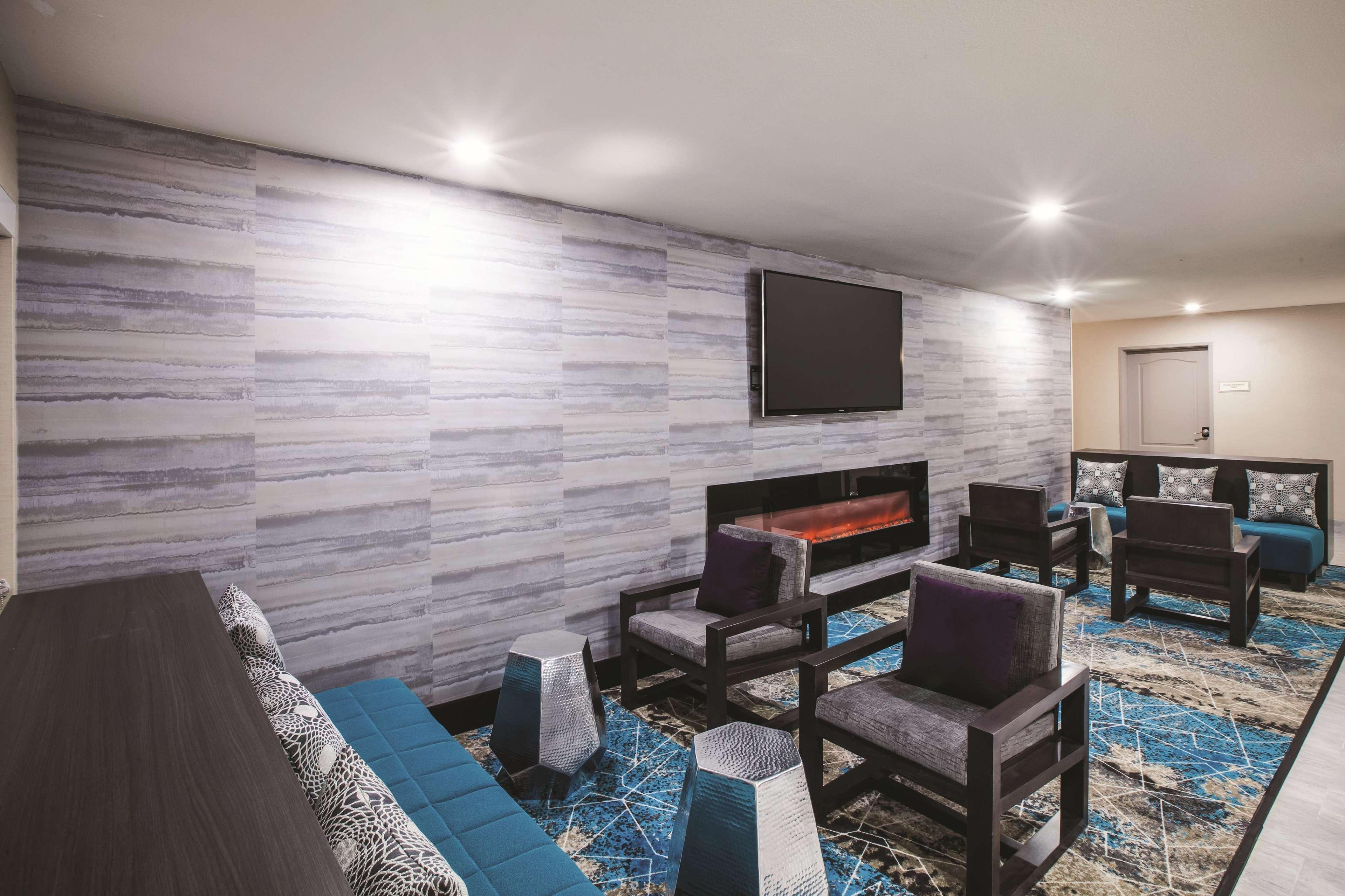 La Quinta By Wyndham - Denham Springs Hotel Walker